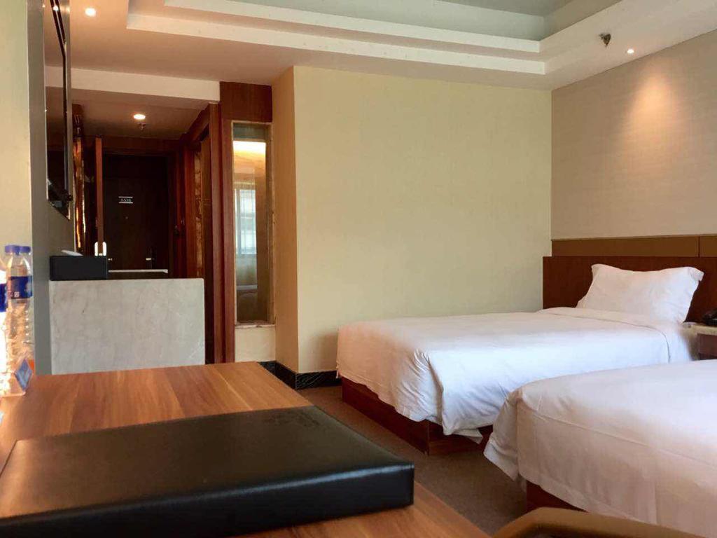 Asian Star Hotel Ču-chaj Exteriér fotografie